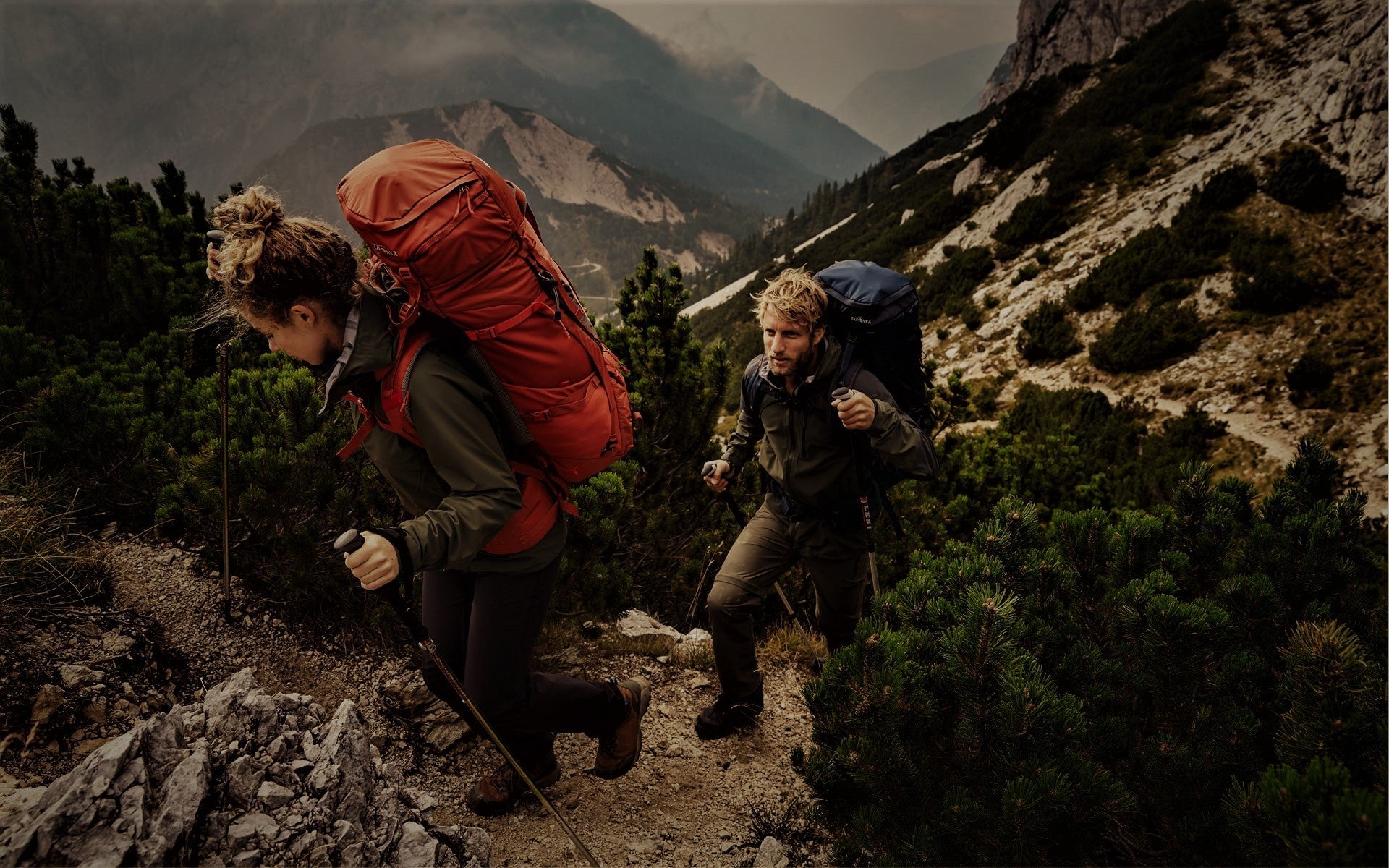 hiking packs nz