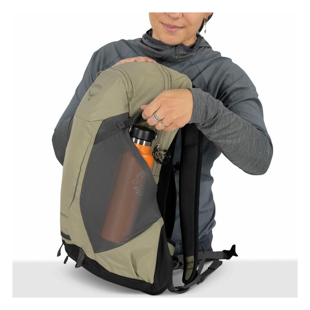 Osprey Hikelite 18 Hiking Backpack - Olive Tan
