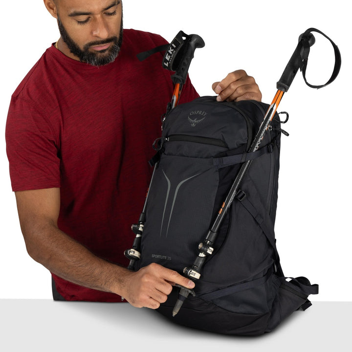 Osprey Sportlite 25 – trekking pole attachment