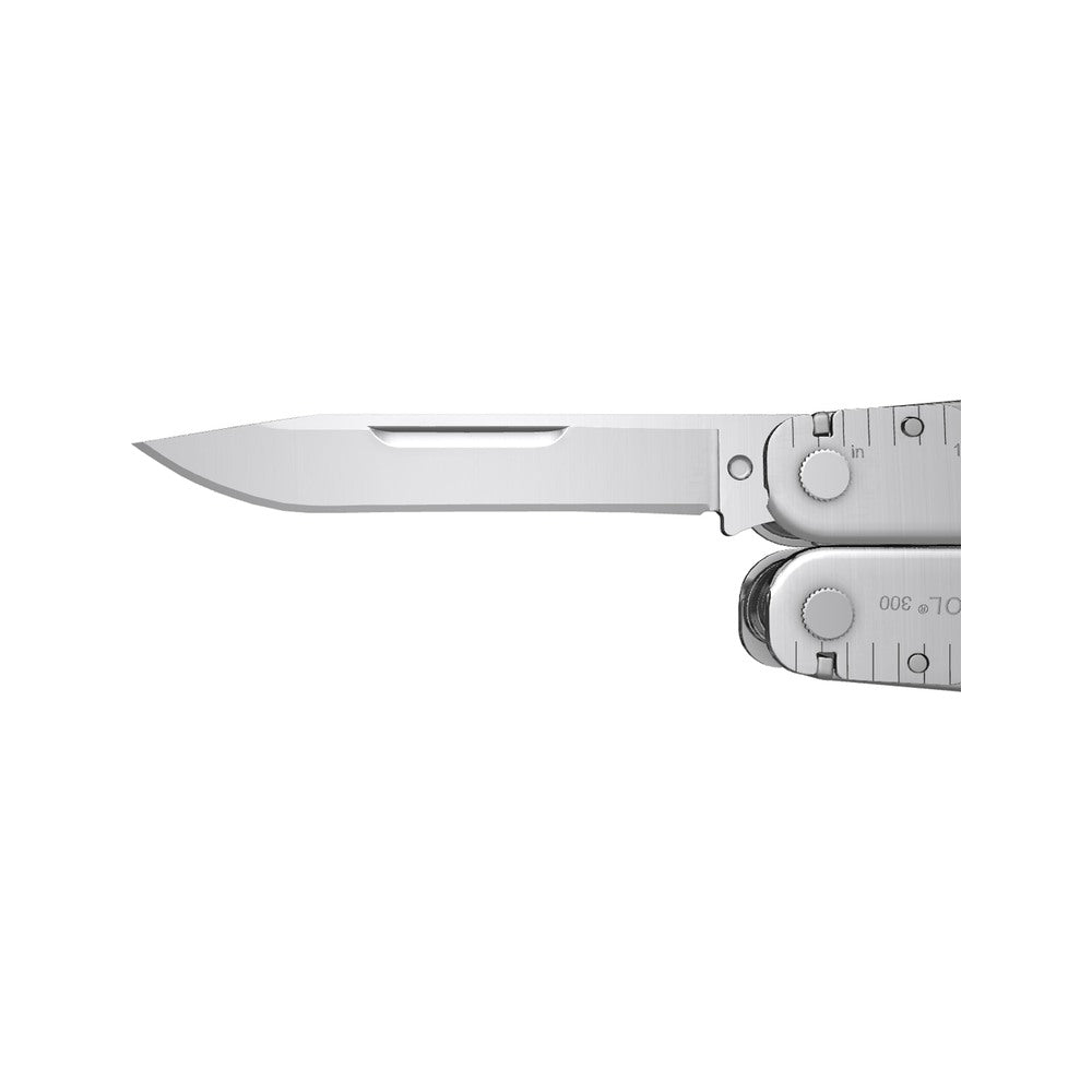 Leatherman Super Tool 300 – knife blade side A detail